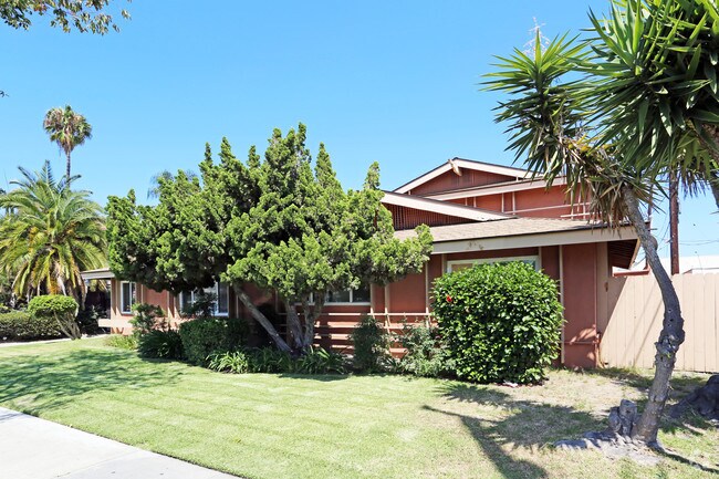 Foto del edificio - 1142 N Mohican Way