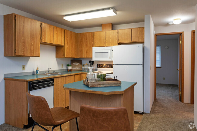 2HAB, 1BA - 800 ft² - Inglewood Apartments