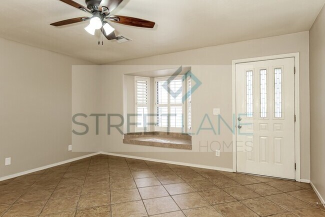 Foto del edificio - REDUCED!