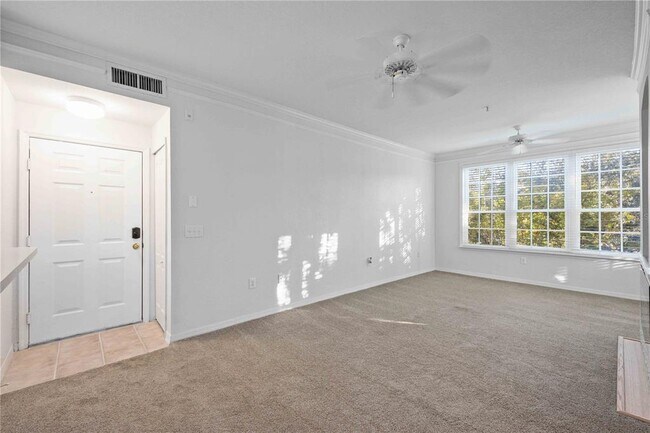 Building Photo - 4152 Central Sarasota Pkwy