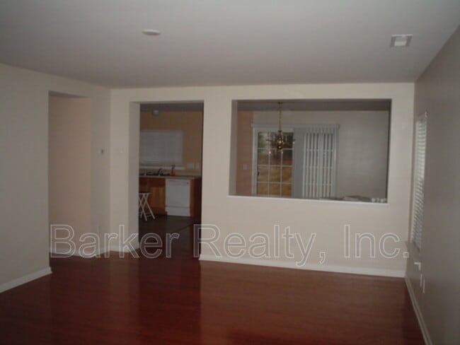 Building Photo - 6005 Namozine Ct