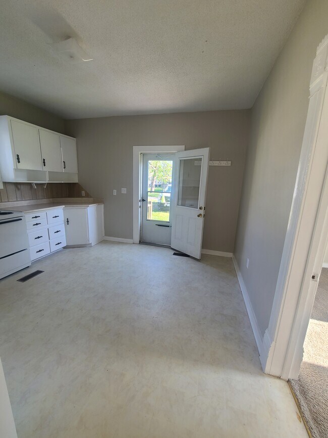 Foto del edificio - 515 E. Pierce St. Apt. B