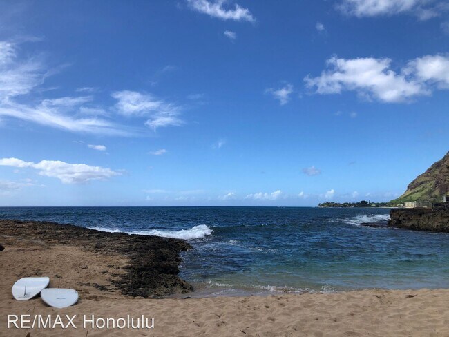 Foto del edificio - 2 br, 2 bath House - 84-743 Moua St.