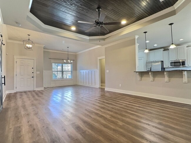 Building Photo - For Rent - Highly Desirable Summerfield, D...