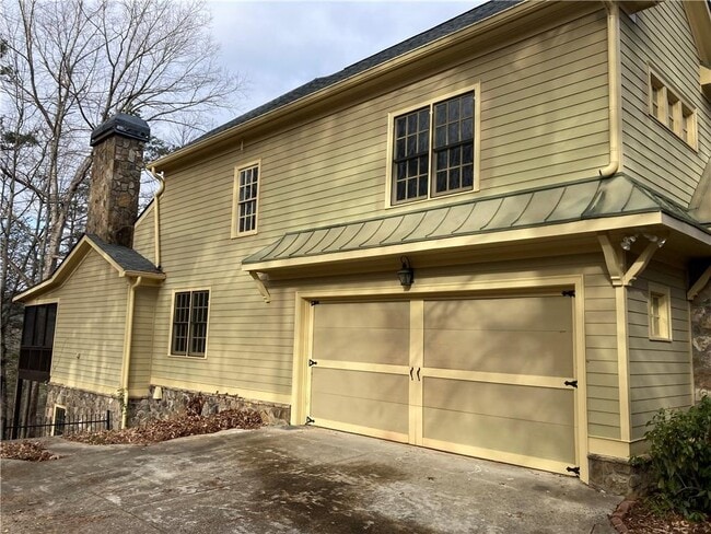 Building Photo - 100 Miners Pl