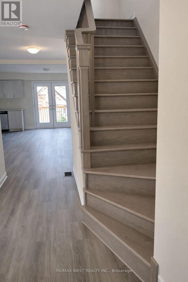 Photo du bâtiment - 217 Huron St