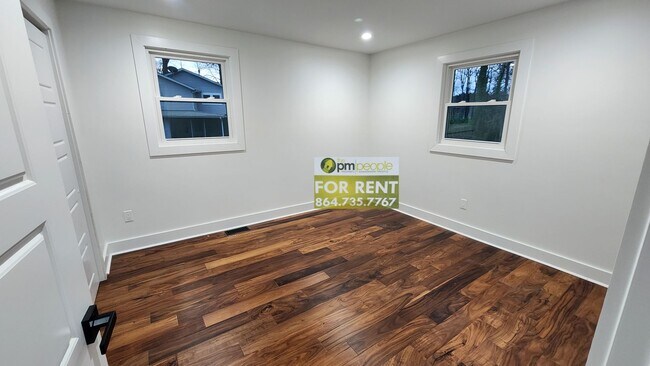 Building Photo - 108 St Lo Cir