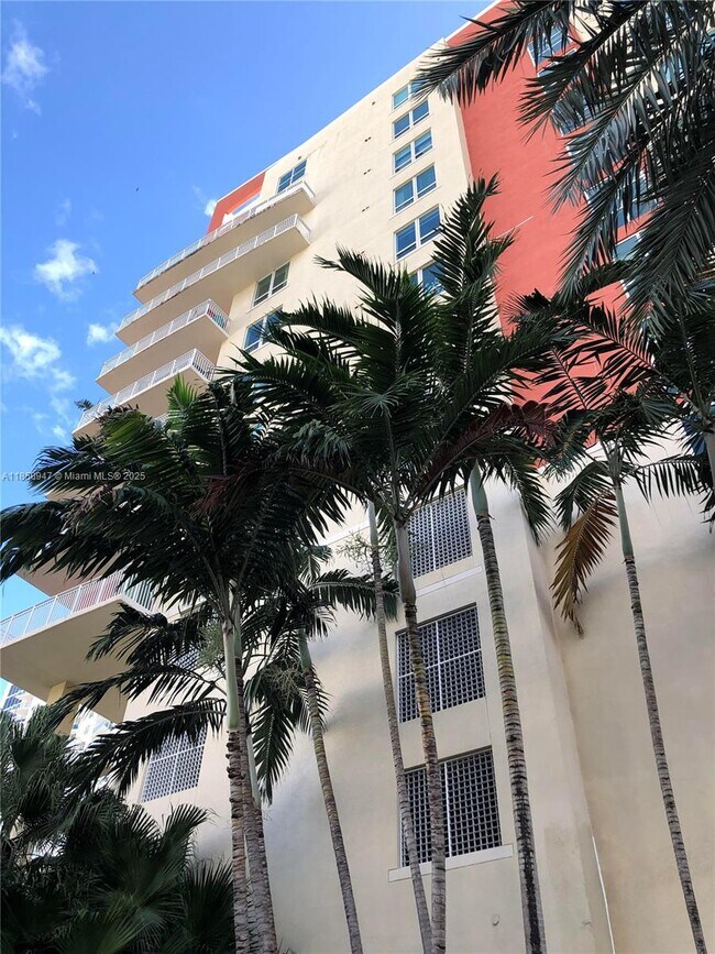 Foto del edificio - 2275 Biscayne Blvd Blvd