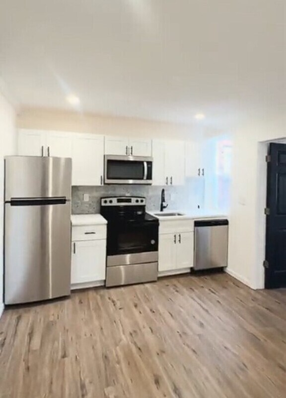 Foto del edificio - 1807 W Albanus St