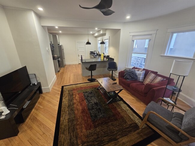 Foto del edificio - 125 Liberty Rd