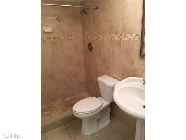 Building Photo - 10521 Mahogany Key Cir