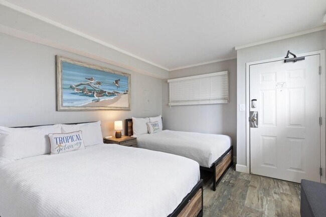 Foto del edificio - 2310 N Ocean Blvd