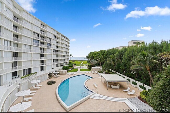 Foto del edificio - 2780 S Ocean Blvd