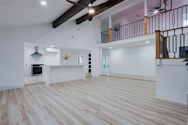 Foto del edificio - 2902 Misty Park Dr