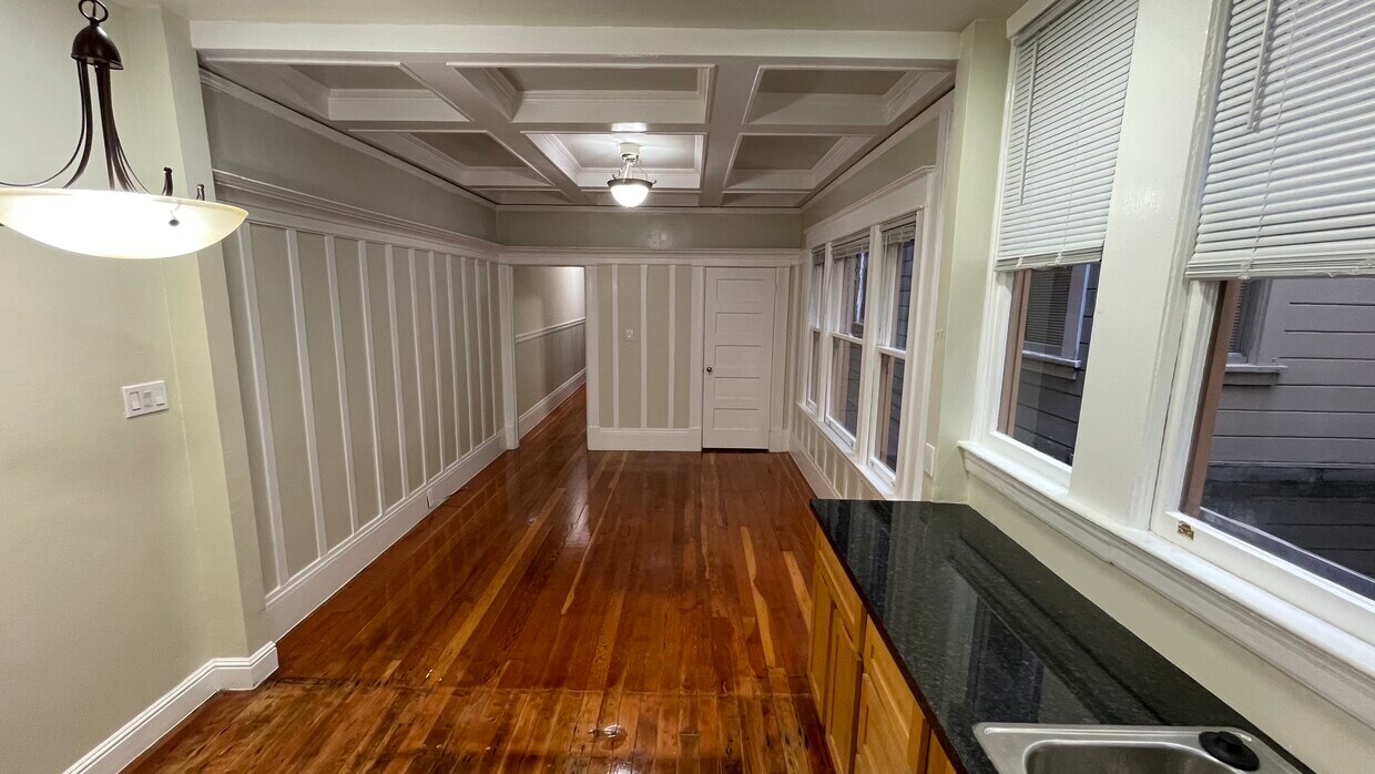 Foto principal - 249 Oak St