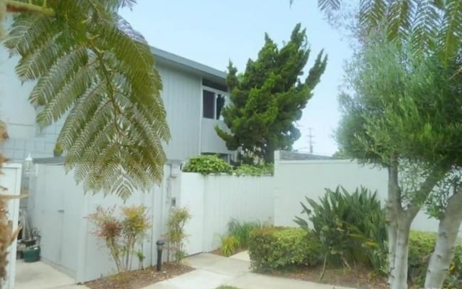 Foto del edificio - 4312 Spindrift Rd