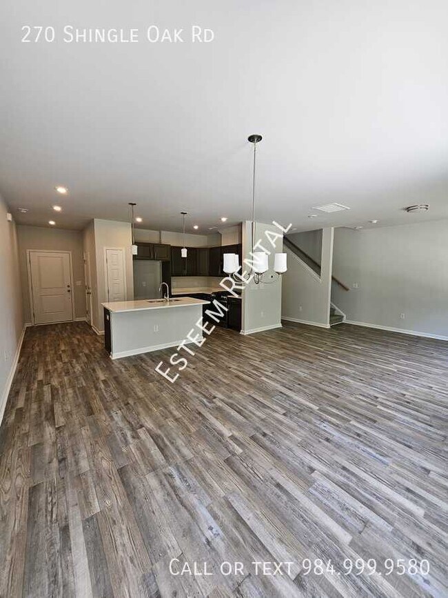 Building Photo - 270 Shingle Oak Rd