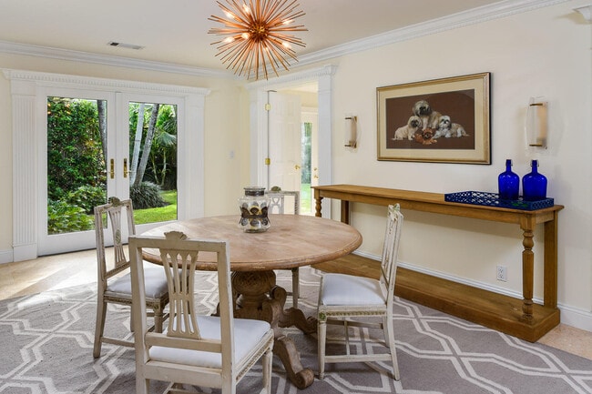 Building Photo - 222 Miraflores Dr