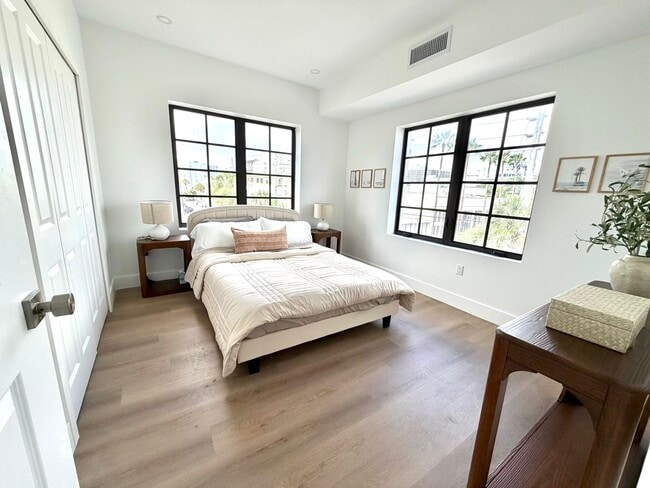 Foto del edificio - 1619 Jefferson Ave