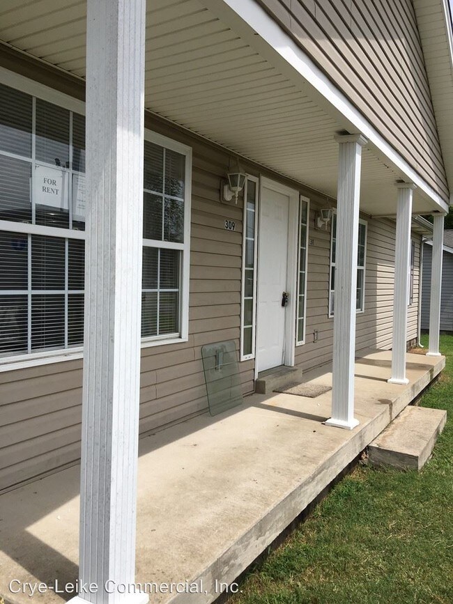 Building Photo - 2 br, 1 bath House - 311 Reid Rd.