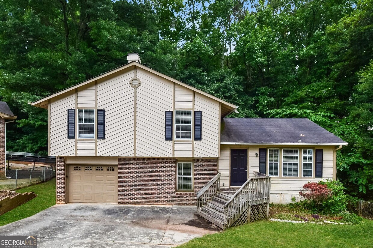 Primary Photo - 2511 Frankie Ln