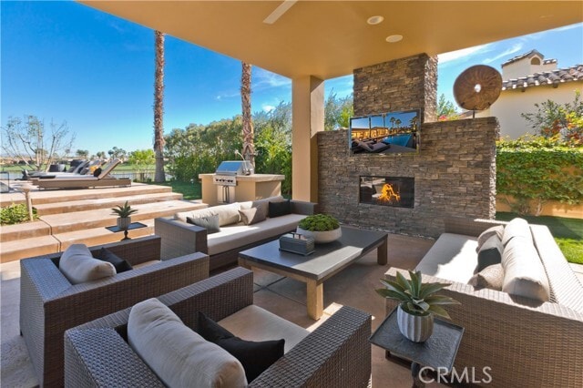 Building Photo - 57780 Troon Way