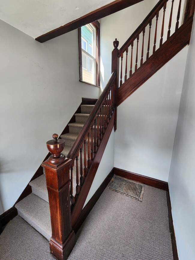 Photo - 260 Tennyson Ave Apartments