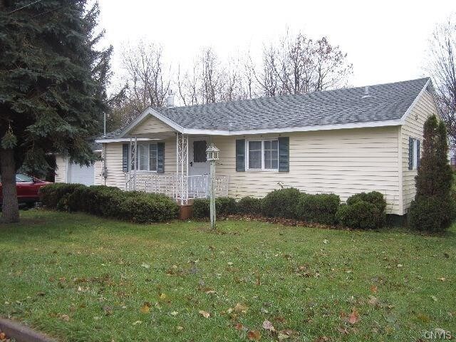 Primary Photo - 312 Maple St