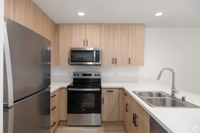 Building Photo - Modernaire Apartments