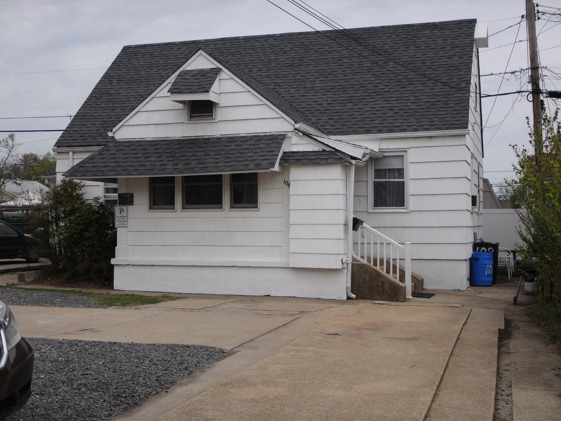 108 12th Ave, Belmar, NJ 07719 House Rental in Belmar, NJ