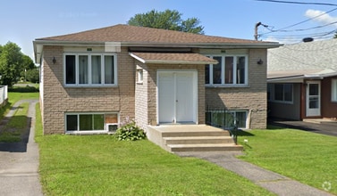 Building Photo - 672 Lalonde St