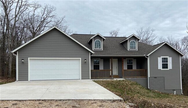 Building Photo - 11 Ancaster Ln
