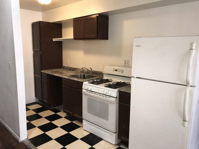 Kitchen - 5 W Biddle St