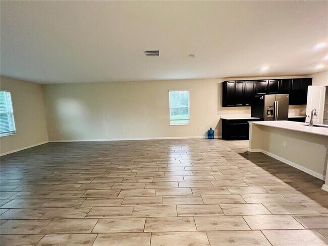 Foto del edificio - 4303 Blackshear Ct