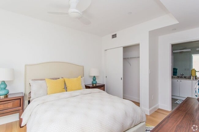 Foto del edificio - 1481 Tremont St