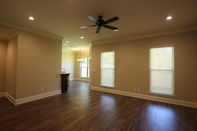 Building Photo - Beautiful 4 Bedroom Home Coming Soon in Bu...