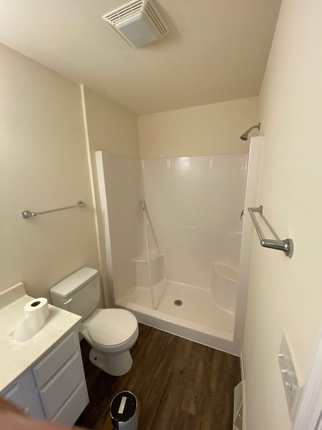 Building Photo - 109 Alena Ln