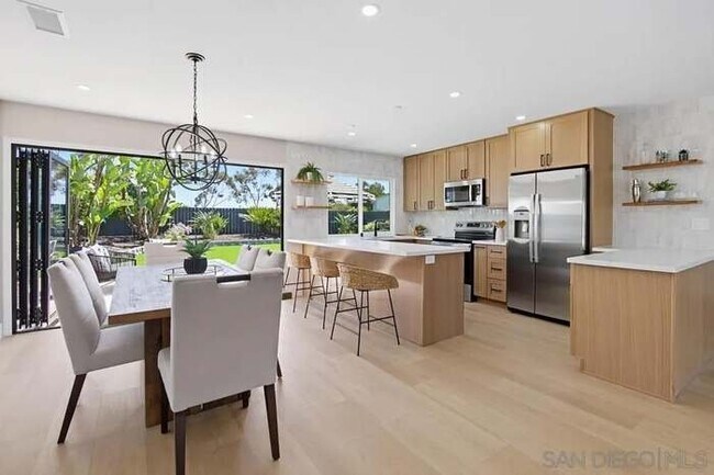 Foto del edificio - 7415 Bovet Way