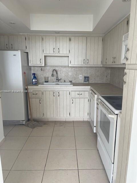 Foto del edificio - 2025 NE 164th St