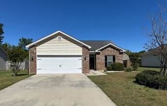 Building Photo - 20 Wesleyan Dr