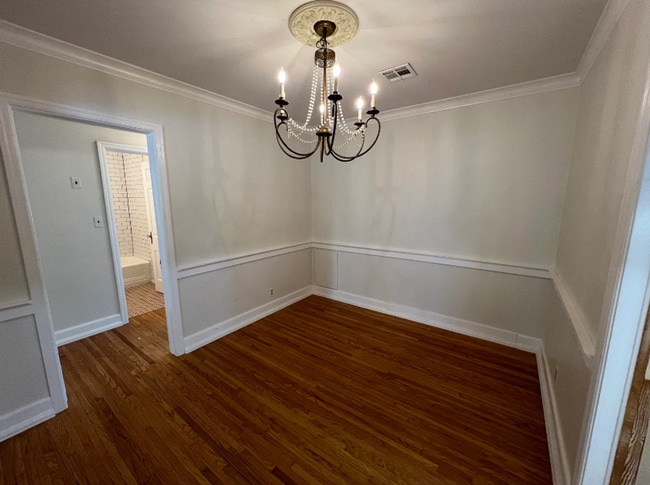 Foto del edificio - 3 Bed | 3 Bath in Midtown!