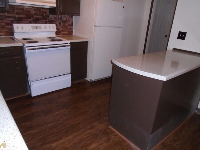 Building Photo - 1610 Pirkle Rd