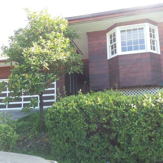 Building Photo - Eugene Johnson Family Investments LLC