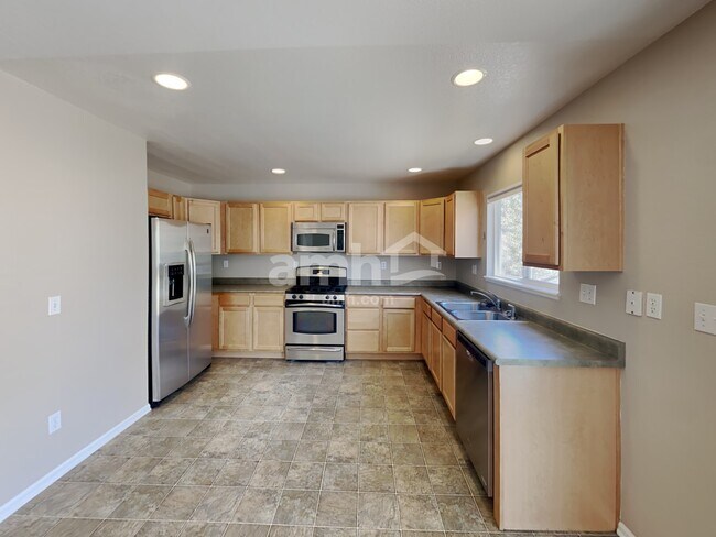 Foto del edificio - 11549 Black Maple Ln