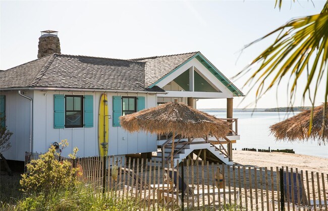 Foto del edificio - 610 Park Ave