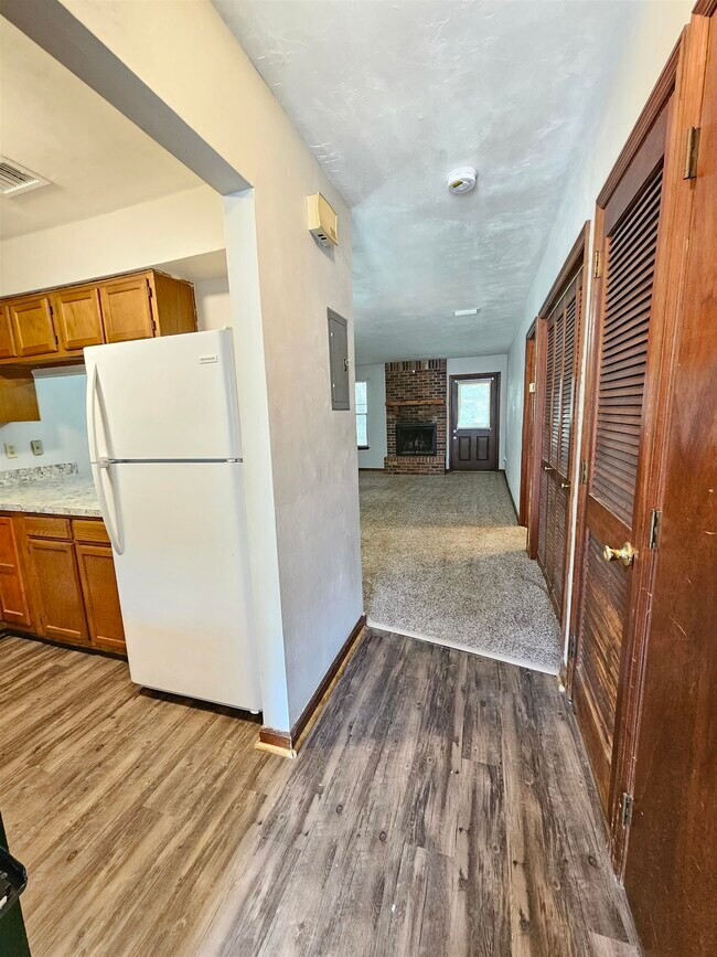 Foto del edificio - 2917 Woodrich Dr