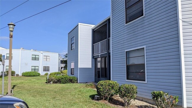 Building Photo - 3786 Southpointe Dr
