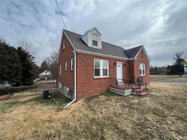 Building Photo - 5832 Telegraph Rd