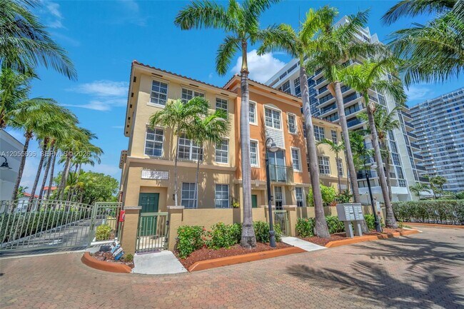 Foto del edificio - 2065 S Ocean Dr
