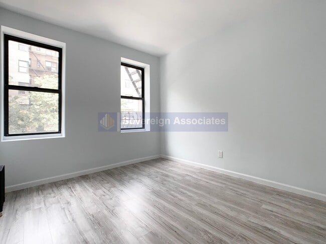 Building Photo - 182 Claremont Ave